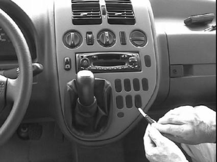 Brodit Proclip 852729 t.b.v. - Mercedes Benz Vito - Mercedes Benz V-Class - 1999-2003 - Brodit Angled mount