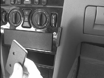 Brodit Proclip 852786 t.b.v. - Mercedes Benz C-Class (180-320) - 1993-1999 - Brodit Angled mount