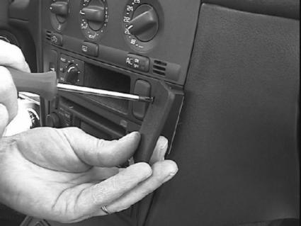 Brodit Proclip 852793 t.b.v. - Volvo V40 - Volvo S40 - 1996-2000 - Brodit Angled mount