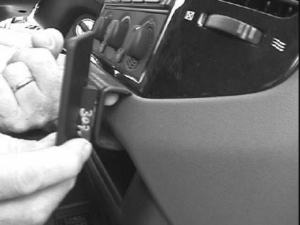 Brodit ProClip 852816 - Mitsubishi Pajero 2000-2006
