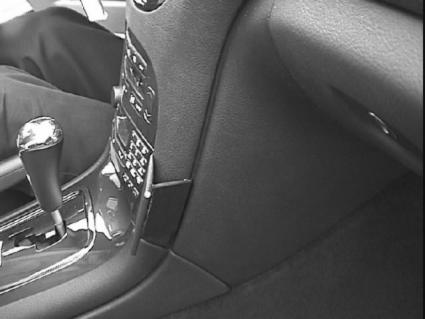 Brodit ProClip 852850 - Peugeot 607 2001-2009