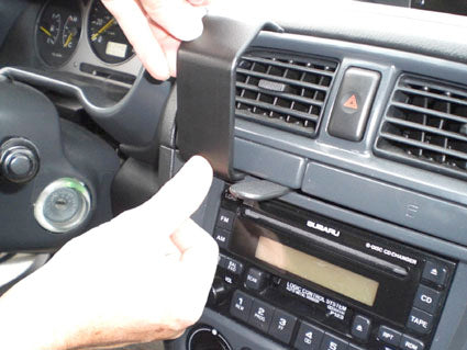 Brodit ProClip 852885 - Subaru Impreza 2001-2004