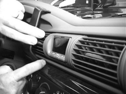 Brodit ProClip 852896 - Chrysler Stratus 2001-2007