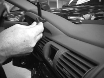 Brodit ProClip 852896 - Chrysler Stratus 2001-2007