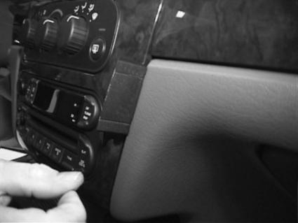 Brodit ProClip 852897 - Chrysler Stratus 2001-2007