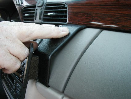 Brodit ProClip 852967 - Cadillac DTS 2000-2005