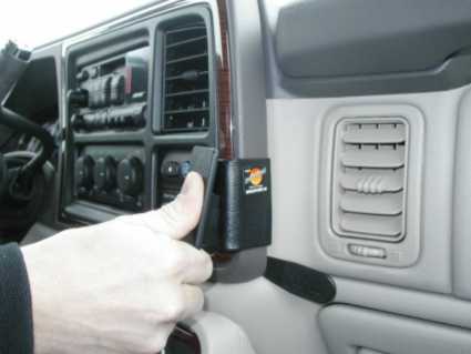 Brodit ProClip 852981 - Chevrolet Avalanche 1999-2009