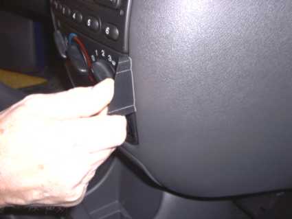 Brodit ProClip 853007 - Ford Fiesta 1996-2009
