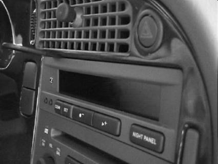 Brodit ProClip 853040 - Saab 9-5 1998-2005