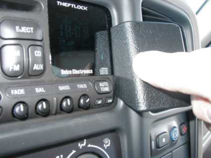 Brodit ProClip 853111 - Chevrolet Avalanche 1999-2003