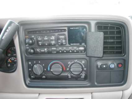Brodit ProClip 853111 - Chevrolet Avalanche 1999-2003