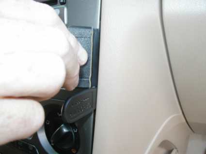 Brodit ProClip 853119 - Subaru Forester 2003-2007