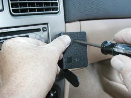 Brodit ProClip 853119 - Subaru Forester 2003-2007