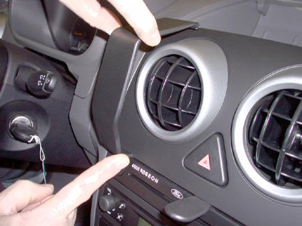 Brodit ProClip 853192 - Ford Fusion 2003-2005