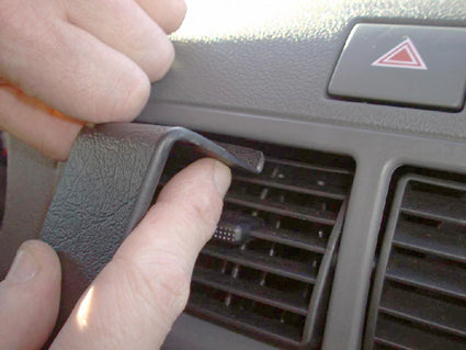 Brodit ProClip 853204 - Ford Tourneo Connect 2003-2009