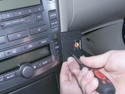 Brodit ProClip 853212 - Toyota Avensis 2003-2008