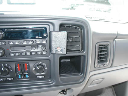 Brodit ProClip 853233 - Chevrolet Avalanche 2003-2006