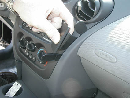 Brodit ProClip 853234 - Saturn Ion 2003-2005