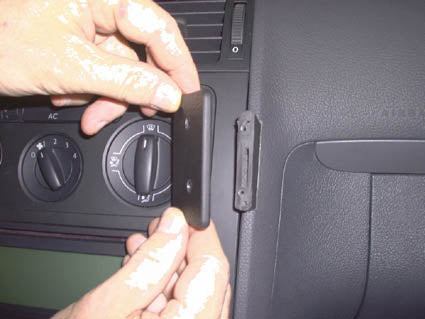 Brodit ProClip 853266 - Volkswagen Touran 2003-2015
