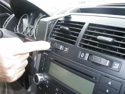 Brodit ProClip 853298 - Volkswagen Touareg 2003-2009
