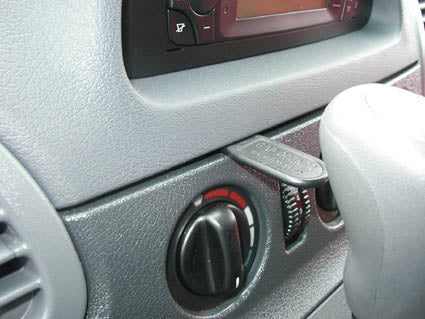 Brodit ProClip 853299 - Mercedes-Benz Sprinter 2000-2006