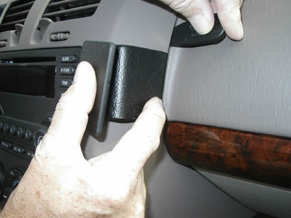 Brodit ProClip 853304 - Chevrolet Malibu 2004-2007
