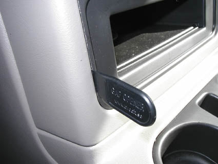 Brodit ProClip 853306 - Chevrolet Avalanche 2003-2006