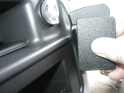 Brodit ProClip 853307 - Chevrolet Avalanche 2003-2006
