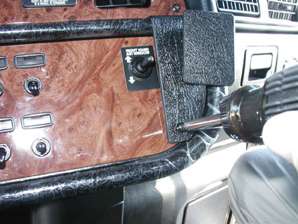 Brodit ProClip 853331 - Peterbilt Model 357 2000-2015