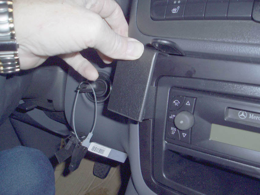 Brodit ProClip 853365 - Mercedes-Benz V-Class 2004-2006