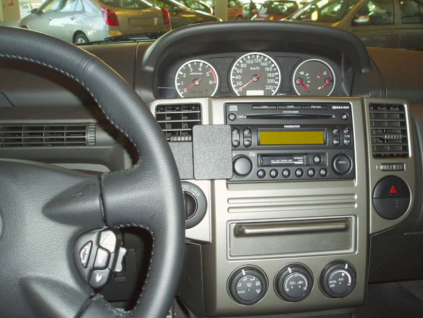 Brodit ProClip 853367 - Nissan X-Trail 2004-2007