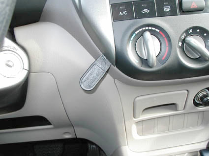 Brodit ProClip 853377 - Toyota RAV 4 2004-2005