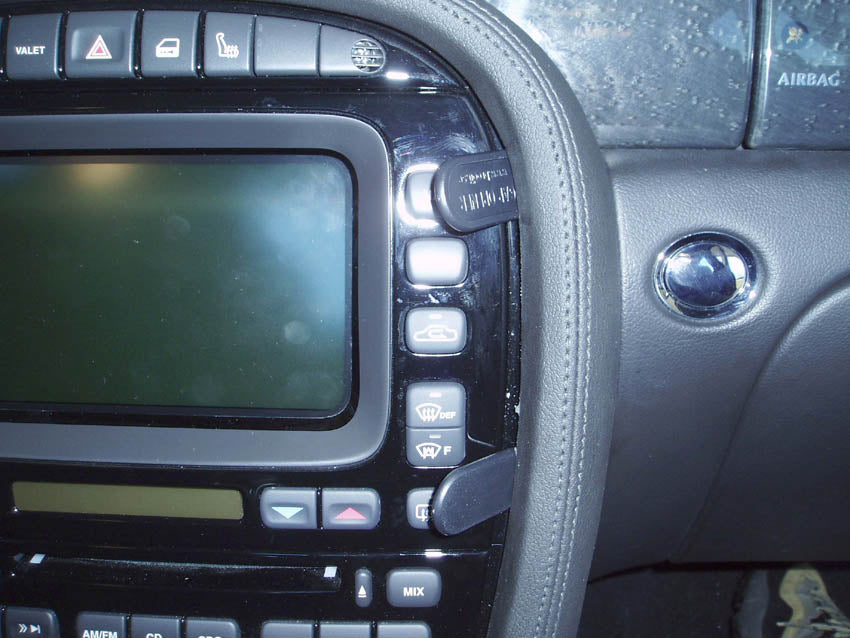 Brodit ProClip 853384 - Jaguar XJ 2003-2009
