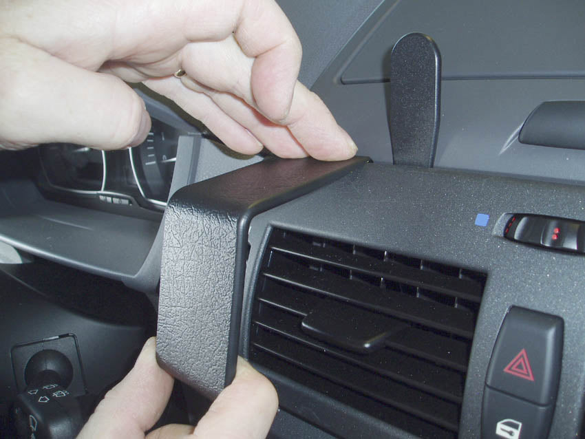 Brodit ProClip 853407 - BMW X3 2004-2010
