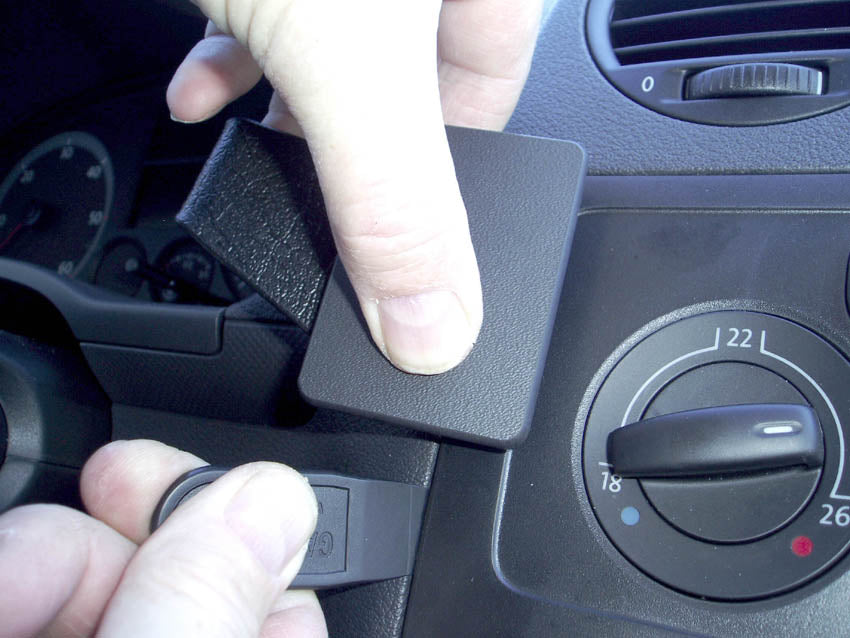 Brodit ProClip 853435 - Volkswagen Caddy 2004-2015