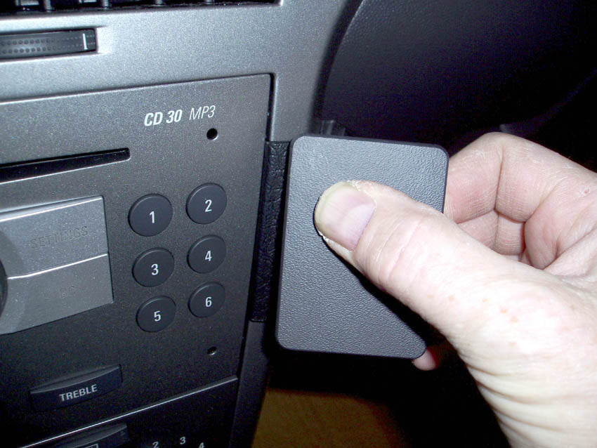 Brodit ProClip 853441 - Opel Astra 2004-2009