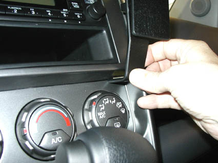 Brodit ProClip 853485 - Honda Element 2003-2012