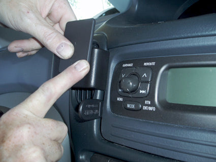Brodit ProClip 853487 - Toyota Yaris Verso 1999-2005