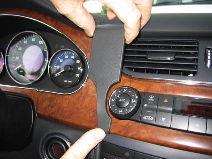 Brodit ProClip 853624 - Mercedes-Benz CLS-Class 2005-2010