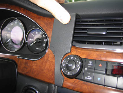 Brodit ProClip 853624 - Mercedes-Benz CLS-Class 2005-2010