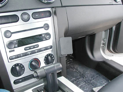 Brodit ProClip 853628 - Ford Mustang 2005-2009