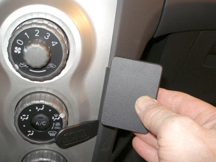 Brodit ProClip 853742 - Toyota Yaris 2006-2011
