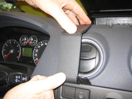 Brodit ProClip 853797 - Ford Fusion 2006-2012