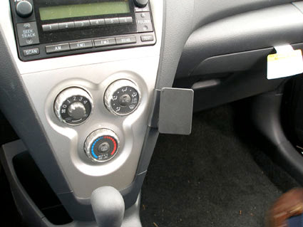 Brodit ProClip 853836 - Toyota Yaris 4-doors 2007-2011