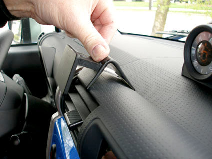 Brodit ProClip 853837 - Toyota FJ Cruiser 2007-2015