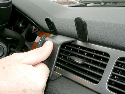 Brodit ProClip 853839 - Chevrolet Avalanche 2007-2014