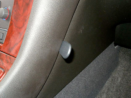 Brodit ProClip 853858 - Cadillac ESV 2007-2014