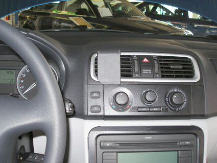 Brodit ProClip 853948 - Skoda Fabia 2007-2015