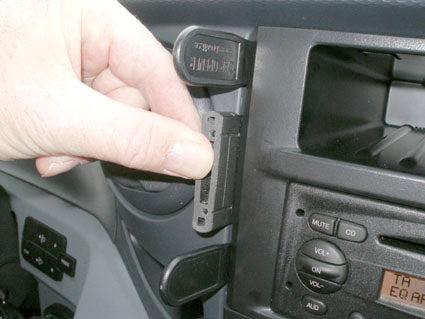 Brodit ProClip 853968 - Iveco Daily 2006-2014