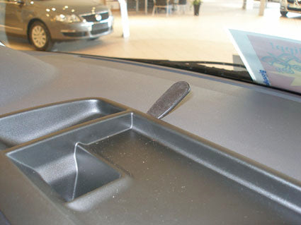 Brodit ProClip 853992 - Volkswagen Caravelle 2003-2010